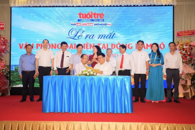 Lễ ký kết chương trình phối hợp tuyên truyền giữa Sở Thông tin và Truyền thông tỉnh Bình Dương và báo Tuổi trẻ Thủ đô