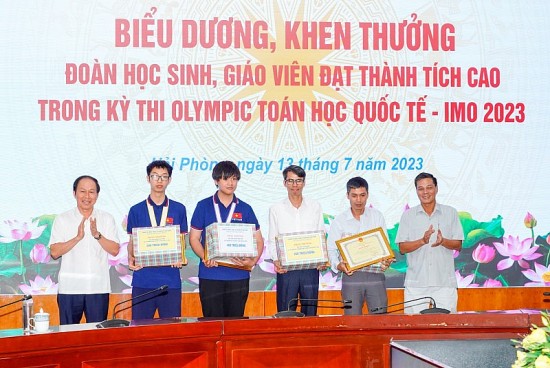 tp hai phong chi thuong hai huy chuong toan quoc te hon 16 ty dong