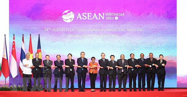 AMM-56: Bo truong Bui Thanh Son du cac cuoc hop giua ASEAN va doi tac hinh anh 3