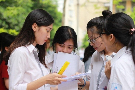 Kỳ thi tốt nghiệp THPT năm 2023: Bộ Giáo dục và đào tạo nói gì về dư luận “lộ đề”?