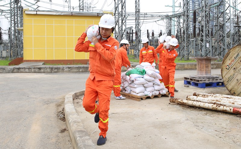 EVN khẩn trương, nghiêm túc triển khai các nhiệm vụ ứng phó cơn bão số 1(Talim)