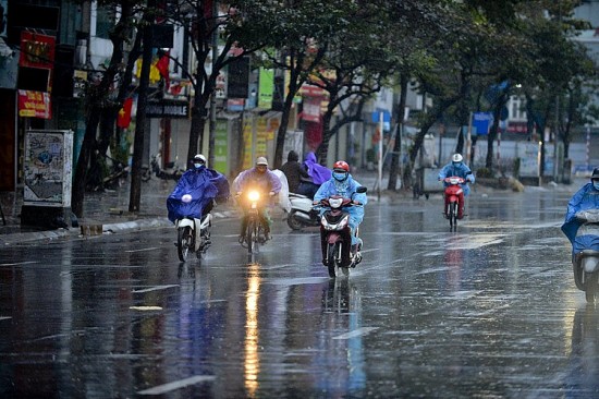 thoi tiet ha noi ngay 1872023 anh huong bao so 1 se co mua to nhiet do giam manh