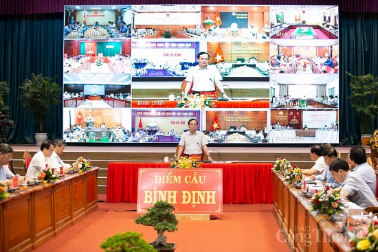 trach nhiem tich cuc quyet liet hon nua trong trien khai thuc hien cac chuong trinh muc tieu quoc gia