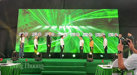 trien lam thuc day san xuat tieu dung ben vung trong he thong phan phoi hien dai