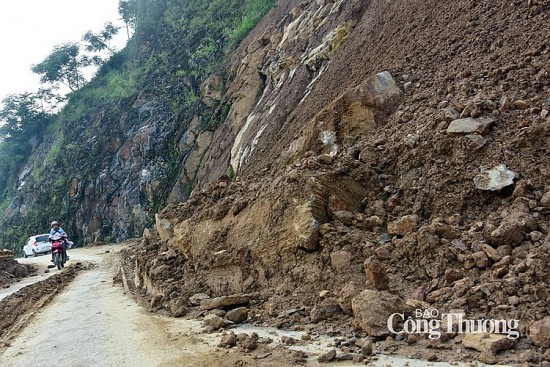 Thời tiết hôm nay ngày 23/7/2023: Cảnh báo lũ quét sạt lở đất Lào Cai, Lai Châu