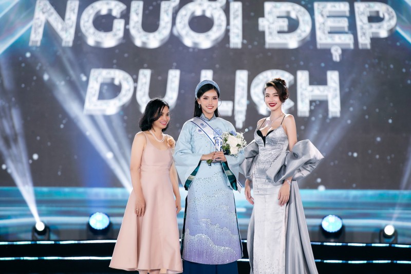 Người đẹp Bình Định Huỳnh Trần Ý Nhi đăng quang Miss World Vietnam 2023