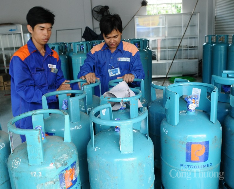 từ đầu năm đến nay, giá gas trong nước (Ảnh: Cấn Dũng)