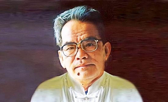 nha van hoang phu ngoc tuong se tro ve voi hue