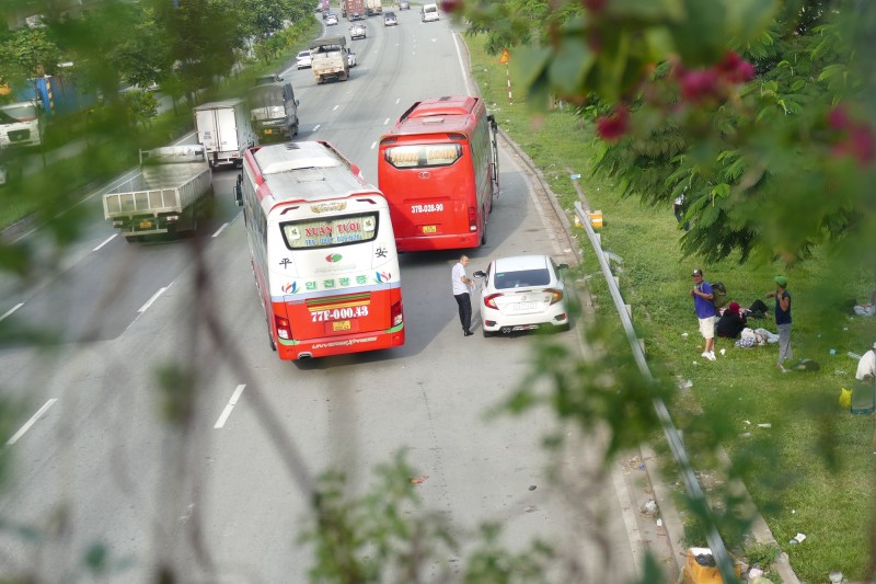 Bộ Giao thông Vận tải yêu cầu mạnh tay xử lý xe dù, bến cóc