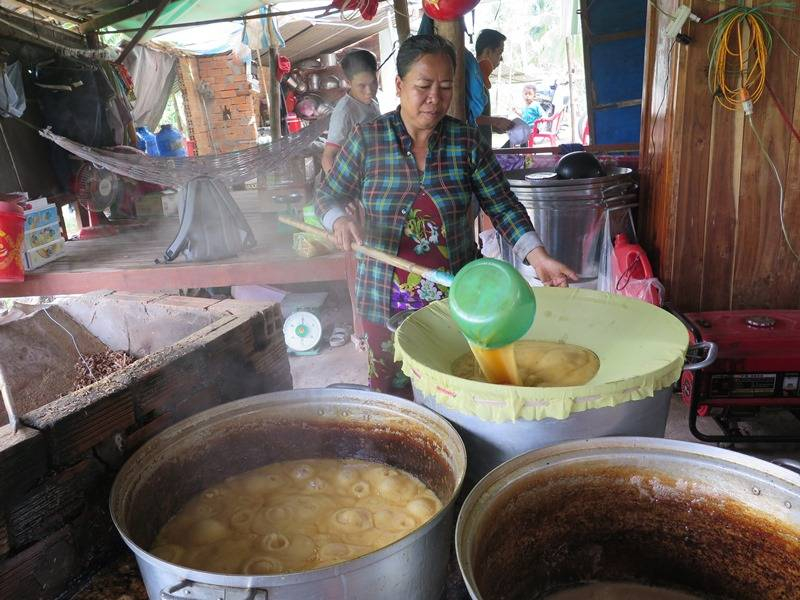 Kiên Giang: Mang sức sống mới cho nghề truyền thống nấu đường thốt nốt của đồng bào Khmer