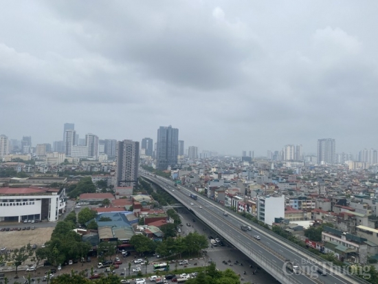 thoi tiet ha noi hom nay 482023 canh bao dong to loc set mua da va mua lon cuc bo
