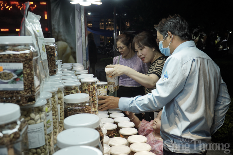 Người tiêu dùng Khánh Hòa dần hình thành thói quen tiêu dùng hàng Việt