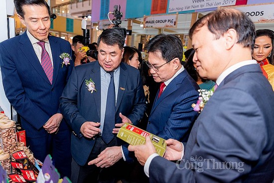 de hang viet vuon ra the gioi doanh nghiep can chu trong che bien sau va xay dung thuong hieu