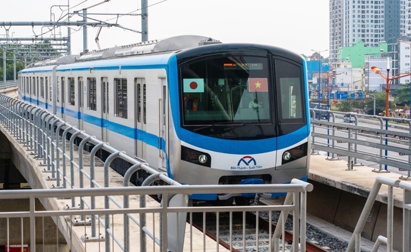 Giá vé đi toàn tuyến Metro số 1 ở TP. Hồ Chí Minh chỉ 18.000 đồng