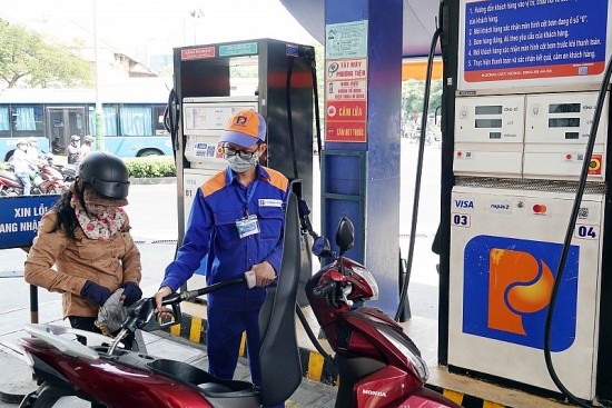 Giá xăng dầu hôm nay ngày 11/8/2023: Dự báo giá xăng dầu trong nước trước kỳ điều chỉnh