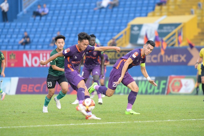 Lịch thi đấu trực tiếp vòng 5 Giai đoạn 2 V-League 2023 ngày 11/8: TPHCM-Bình Dương dắt tay nhau trụ hạng?