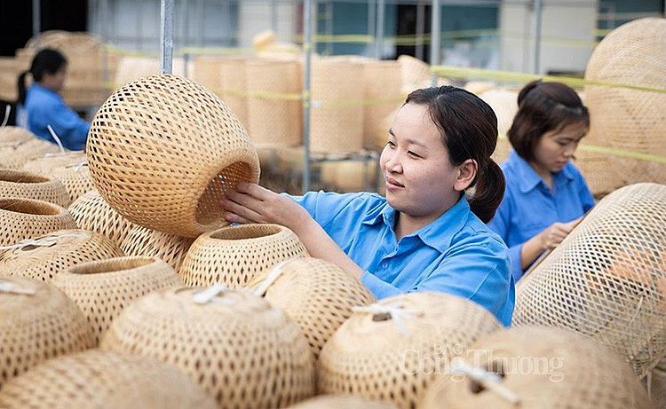 Phát triển sinh kế cho đồng bào dân tộc, miền núi: Cần thay đổi cách làm