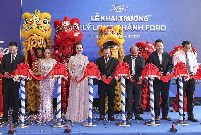 Ford Việt Nam khai trương đại lý chính hãng Long Khánh Ford