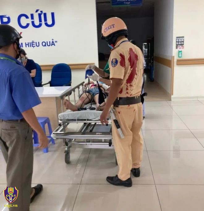Từ chuyện chốt chặn quán nhậu đến nhân lên hình ảnh đẹp của cảnh sát giao thông