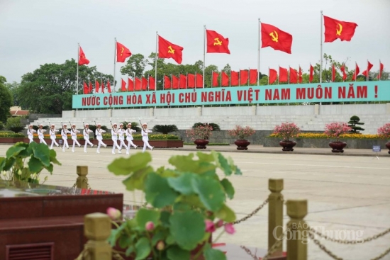 78 năm Cách mạng Tháng Tám: Tự hào về quá khứ và trách nhiệm với tương lai của đất nước