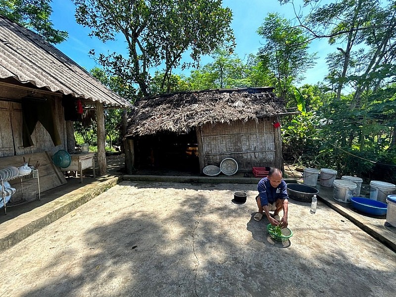 Thanh Hóa: Hàng trăm hộ dân sống ven lòng hồ Yên Mỹ mòn mỏi chờ được đến nơi ở mới