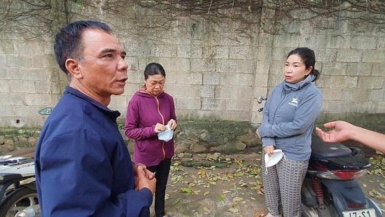 nhom doi tuong lua ban thuoc chua benh gia chiem doat tien nguoi phu nu