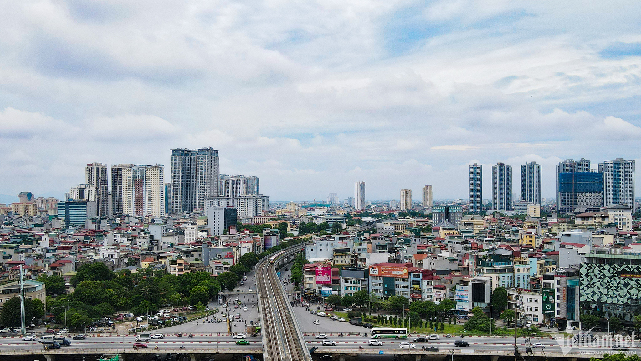 Bên trong nhà ga tuyến metro được đợi chờ hơn thập kỷ của Hà Nội