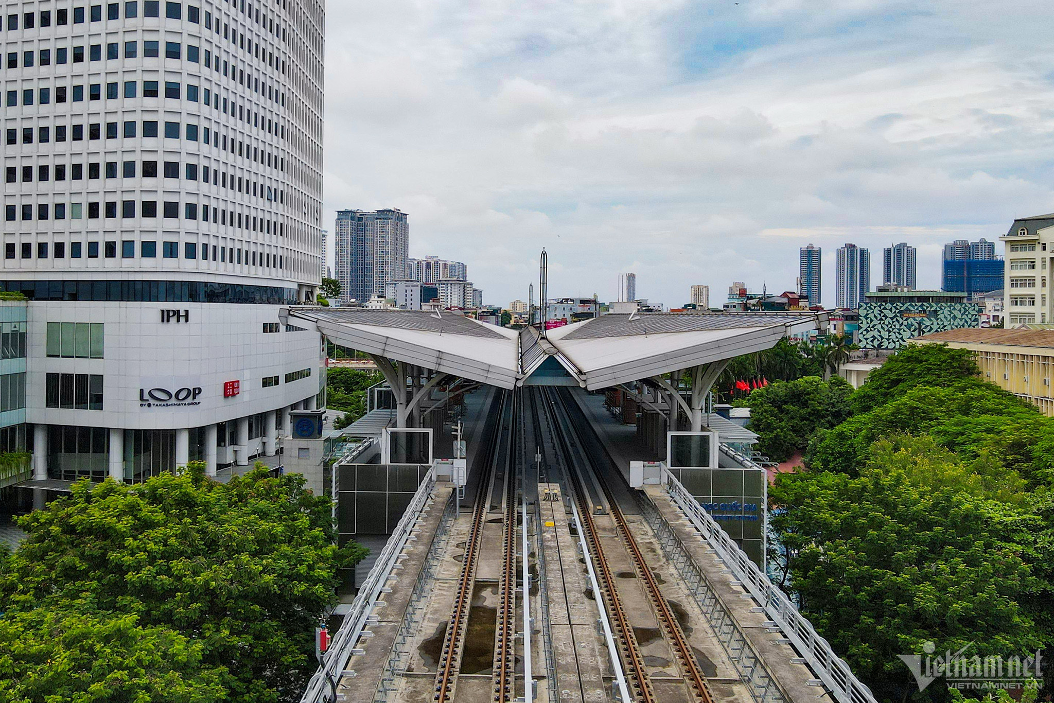 Bên trong nhà ga tuyến metro được đợi chờ hơn thập kỷ của Hà Nội