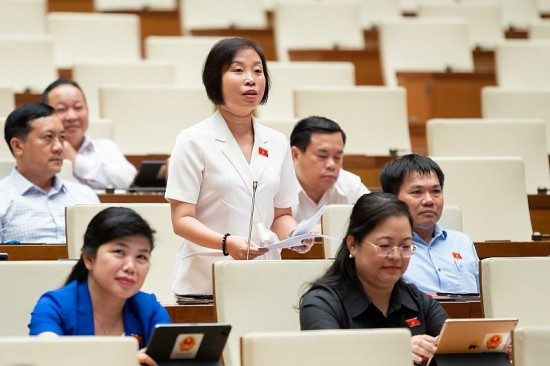 Thu hồi đất không đủ diện tích để tránh nhà “siêu mỏng, siêu méo”