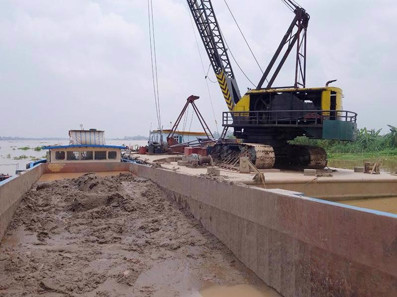 Thủ tướng chỉ đạo đảm bảo đủ cát cho dự án cao tốc qua miền Tây