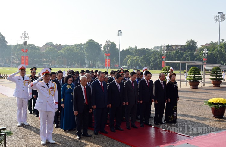 Lãnh đạo Đảng, Nhà nước vào Lăng viếng Chủ tịch Hồ Chí Minh nhân dịp Quốc khánh 2/9