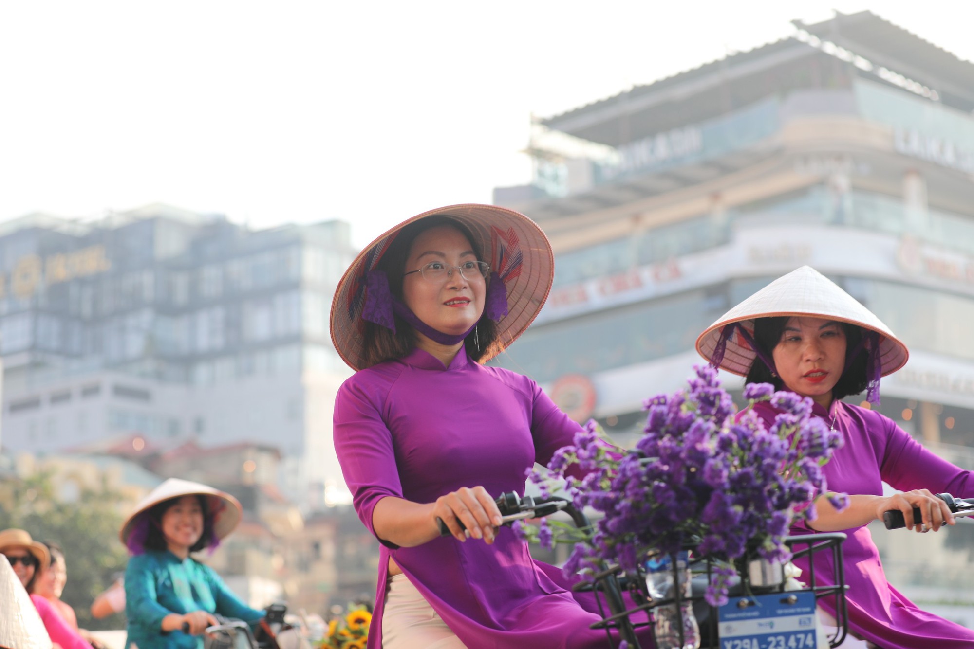 Áo dài kết nối du lịch và di sản Hà Nội