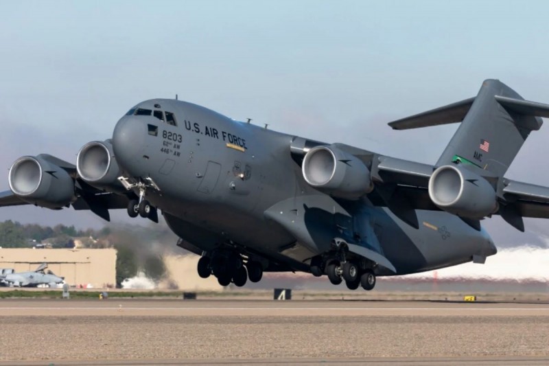 Đôi điều về máy bay vận tải Boeing C-17 Globemaster III