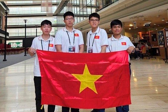 bo giao duc va dao tao 4 hoc sinh viet nam gianh huy chuong olympic tin hoc quoc te 2023