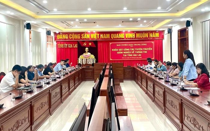 Gia Lai: Tuyên truyền khơi dậy tinh thần tự lực, tự cường, vươn lên xóa đói giảm nghèo cho đồng bào