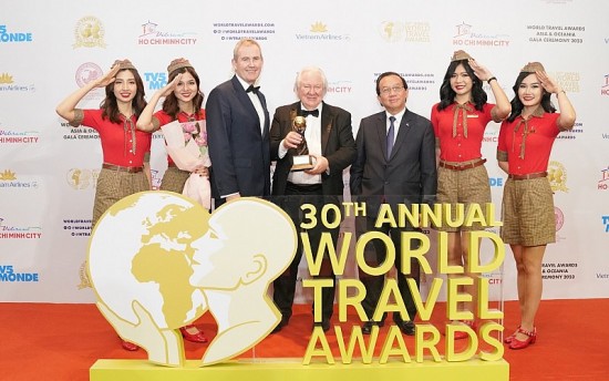 ﻿Vietjet nhận giải thưởng toàn cầu World Travel Awards về dịch vụ khách hàng