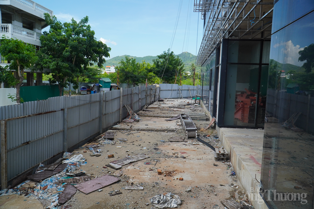 Cận cảnh dự án bị rao bán với giá nghìn tỷ ở vịnh Nha Trang Cận cảnh dự án bị rao bán với giá nghìn tỷ ở vịnh Nha Trang