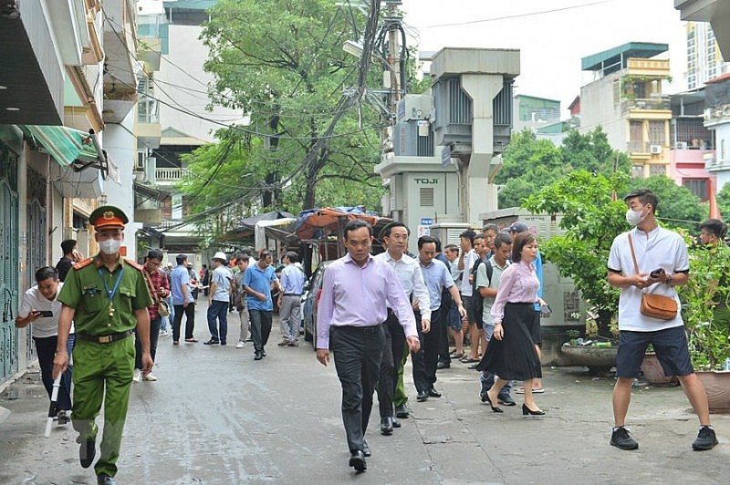 Phó Thủ tướng Chính phủ Trần Lưu Quang chỉ đạo khắc phục hậu quả vụ hỏa hoạn