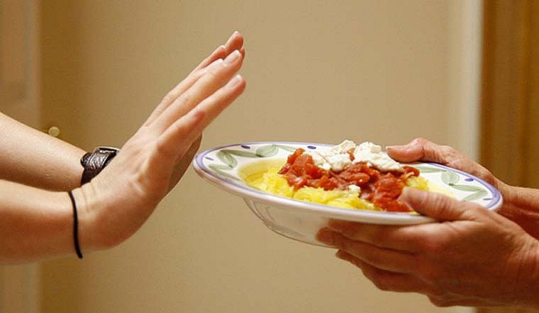 Nhịn ăn tối sẽ gây ảnh hưởng tới sức khỏe - Hình minh họa
