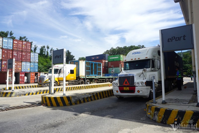 Cận cảnh cảng biển hiện đại bậc nhất Việt Nam nhờ số hóa cơ sở hạ tầng Cận cảnh cảng biển hiện đại bậc nhất Việt Nam nhờ số hóa cơ sở hạ tầng