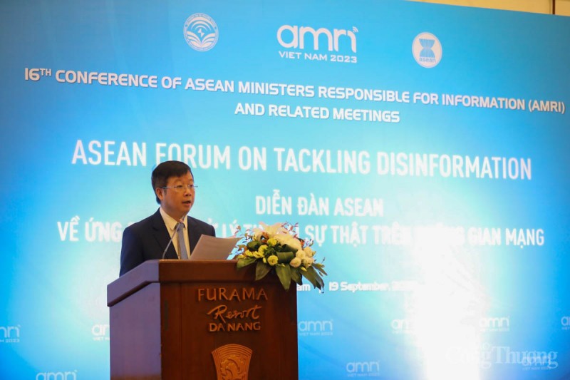 ASEAN ứng phó và xử lý tin sai sự thật trên không gian mạng