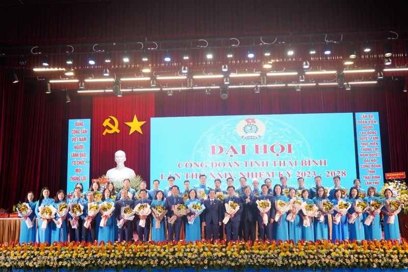 Ông Bùi Xuân Vinh tái đắc cử chức vụ Chủ tịch LĐLĐ tỉnh Thái Bình