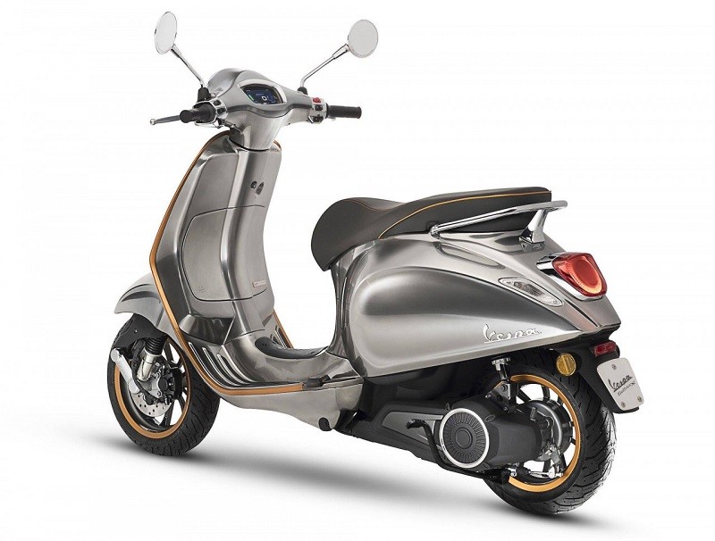 Cận cảnh xe điện Vespa Elettrica 2023 sắp bán tại Việt Nam, giá 280 triệu đồng