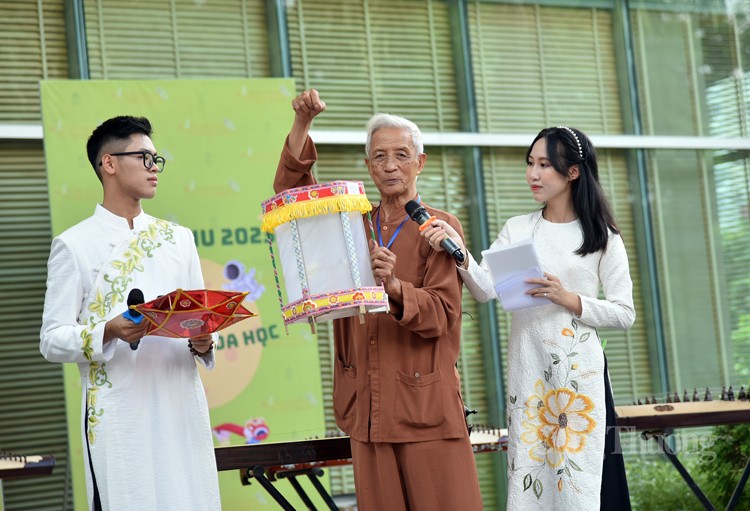 Nhiều hoạt động Trung thu hấp dẫn tại bảo tàng Dân tộc học Việt Nam Nhiều hoạt động Trung thu hấp dẫn tại bảo tàng Dân tộc học Việt Nam