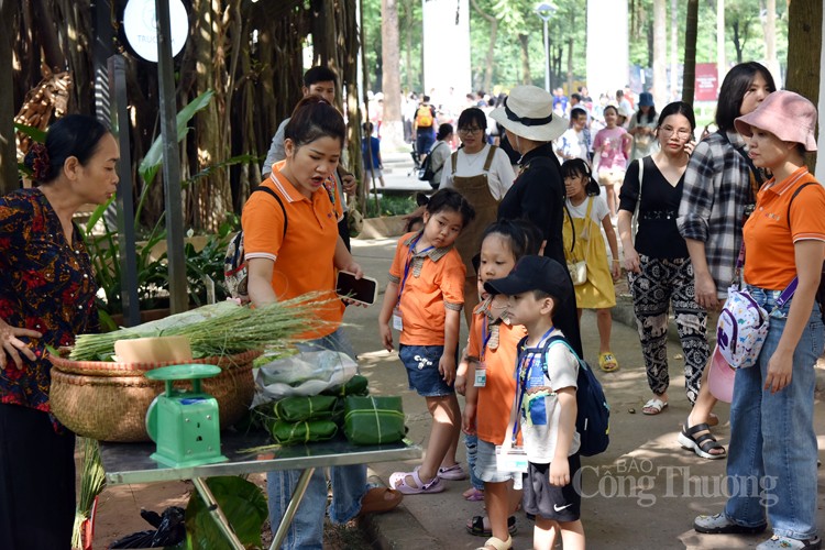 Nhiều hoạt động Trung thu hấp dẫn tại bảo tàng Dân tộc học Việt Nam