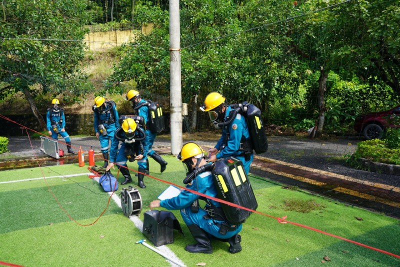 Công ty Than Quang Hanh sẵn sàng cho Hội thao kỹ thuật cấp cứu mỏ bán chuyên TKV năm 2023