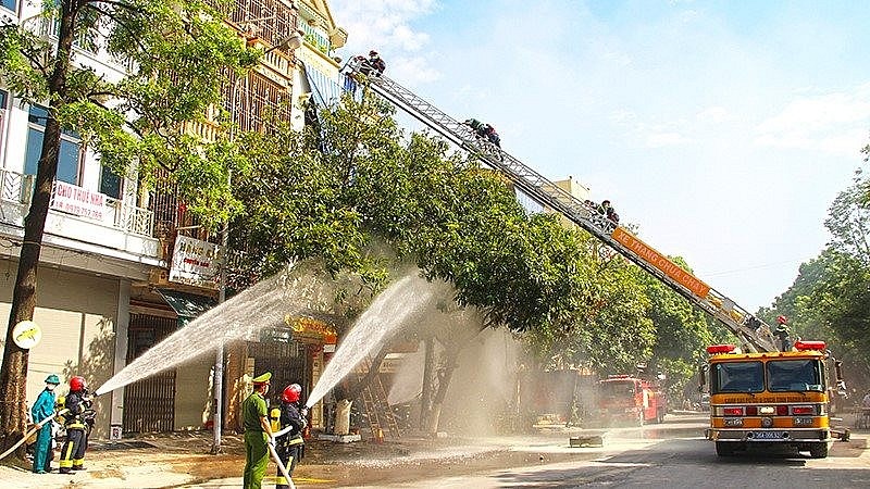 Thanh Hóa: Giao Sở Công Thương triển khai giải pháp đảm bảo an toàn điện các khu chung cư, nhà cao tầng