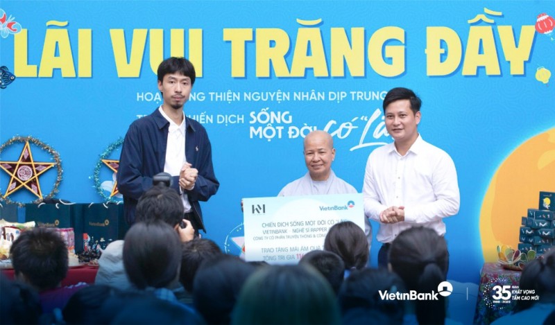 VietinBank và Đen Vâu mang “Lãi vui trăng đầy” đến với hàng ngàn trẻ em khó khăn