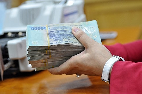 sau nhieu lum xum doanh thu bao hiem tiep tuc lao doc