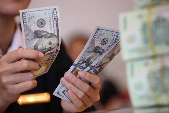 Tỷ giá USD chiều nay 25/11/2023: Đồng Đô la Mỹ chưa dứt đà giảm